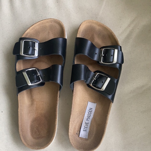 Steve Madden Barefoot Sandals - Picture 2 of 9